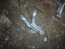 passenger turntable right side