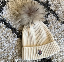Moncler Pom-Pom Beanie cream