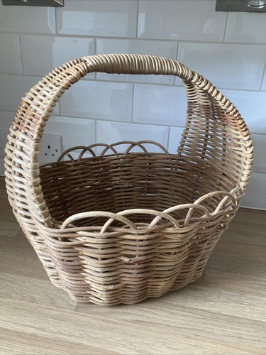 Vintage wicker basket - wicker,