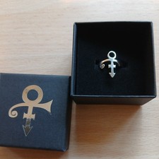 👀 PRINCE STAINLESS STEEL SILVER  COLOURED RING ⭐️ ADJUSTABLE ⭐️ IN LOGO BOX