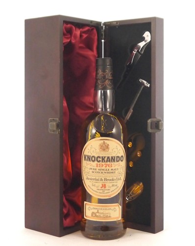 1976 knockando year - 1976, old