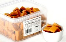 Monmore Clotted Cream Fudge - 2kg Tub - Luxury Fudge - Traditional Sweets