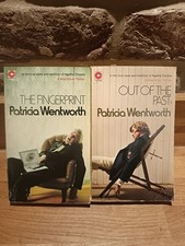 Vintage 2x Patricia Wentworth
