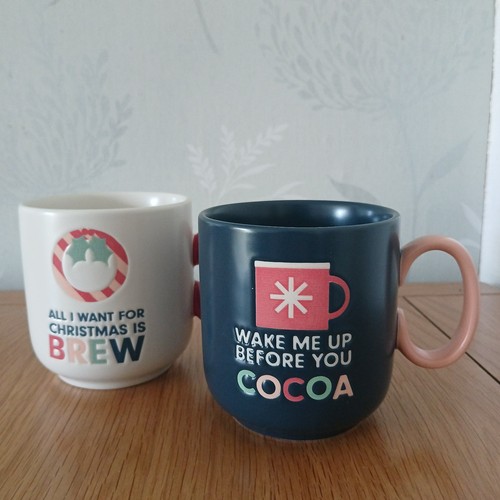 Habitat christmas mugs - mugs, x