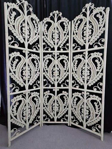 Vintage 1960s ornate italian - ornate,