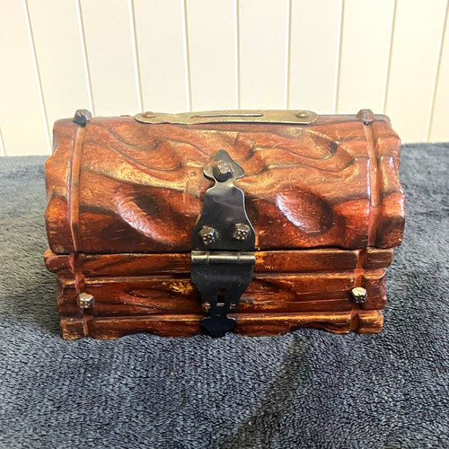 Vintage wooden treasure - treasure, chest