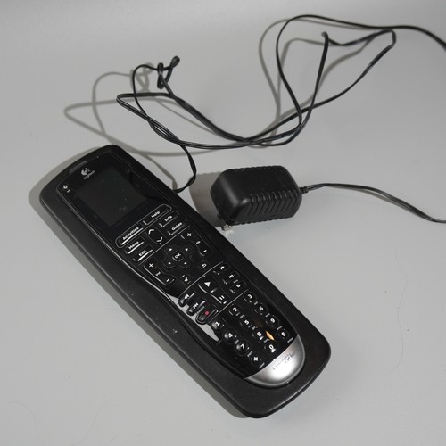 Logitech harmony one - logitech, universal