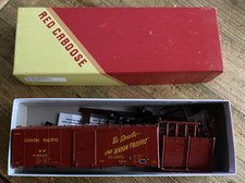 RED CABOOSE HO GAUGE RC-8071-4 - UNION PACIFIC 37 AAR SINGLE DOOR BOX CAR 910422