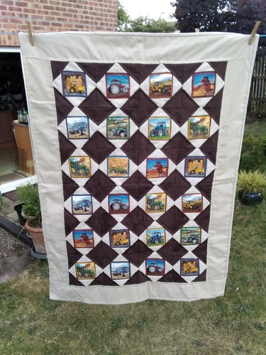 Lap quilt patchwork design - quilt,,