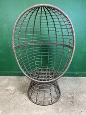 Outsunny Swivel Garden Egg Chair