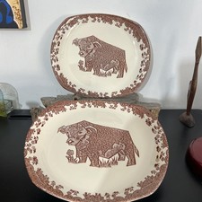 Beefeater Plates Vintage 1980s Brown Bull Oval Steak  English Ironstone X2 