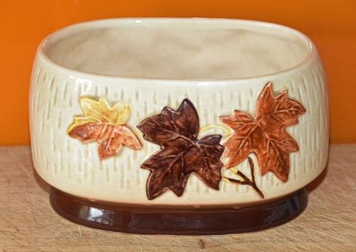 Sylvac maple leaf oval - sylvac,