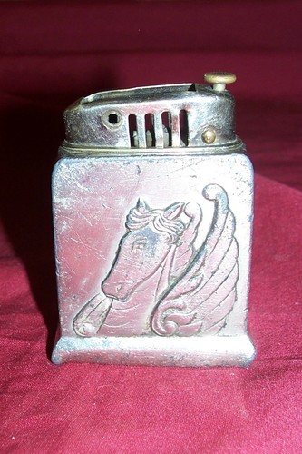 Old pegasus table cigarette - pegasus,