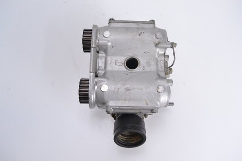 Engine cylinder head rear