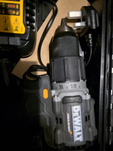 Dewalt mclaren dcd86mp1t - dewalt, x