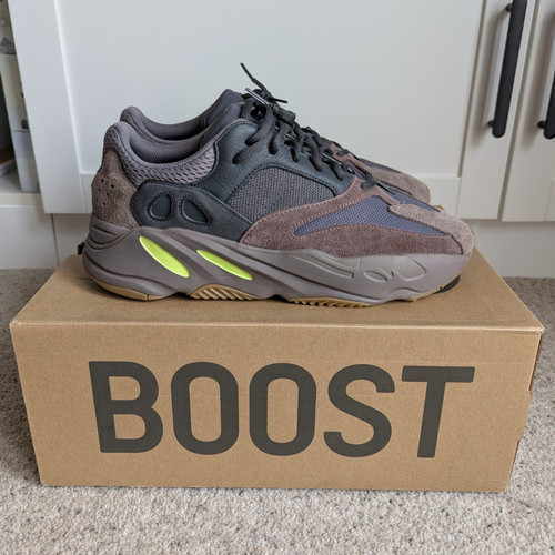 Adidas yeezy boost 700 mauve - boost,