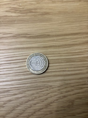 2010 two pounds - £2,
