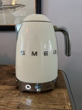 Cream SMEG Kettle. Working But Small Leak and stuck toggle. Variable Temperature