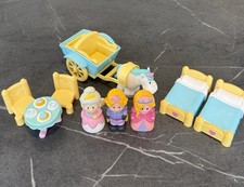 ELC Happyland Figures Carriage