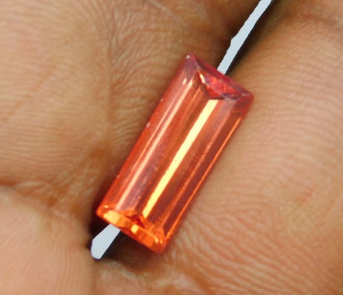 Orange emerald cut - cut, natural