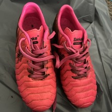 Girl’s Adidas Pink Football Boots UK 12
