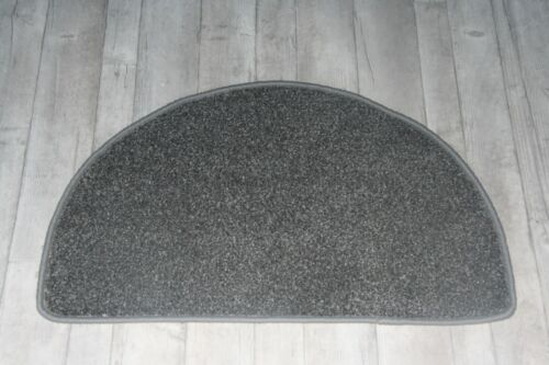 Grey half moon - half, 237
