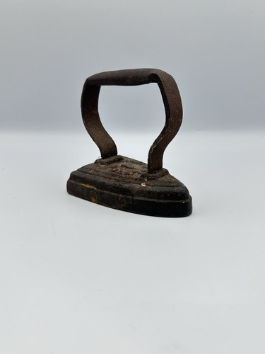Antique cast iron - iron,, sad