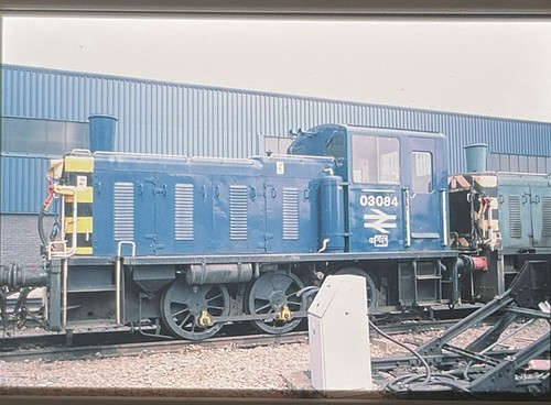 35mm slide diesel - slide, shunter