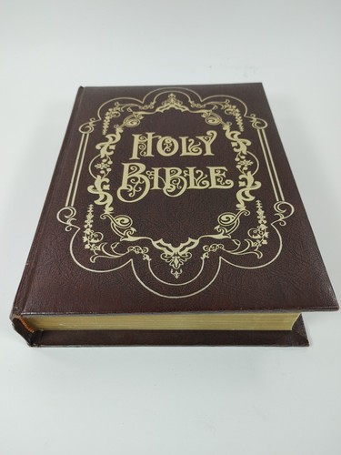 Holy bible catholic family - holy,