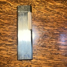 Vintage Slim Gold-Tone Gas Lighter – Unbranded Mid-Century