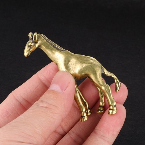 Giraffe ornaments living room - giraffe,