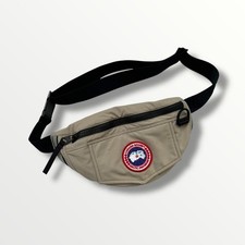 Canada Goose Waist Pack / Bum