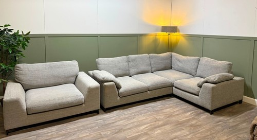 Large corner sofa - large, matching