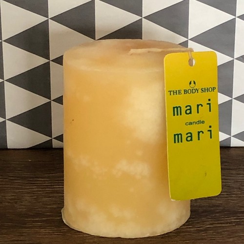 Mari candle nwt - 15, oz.