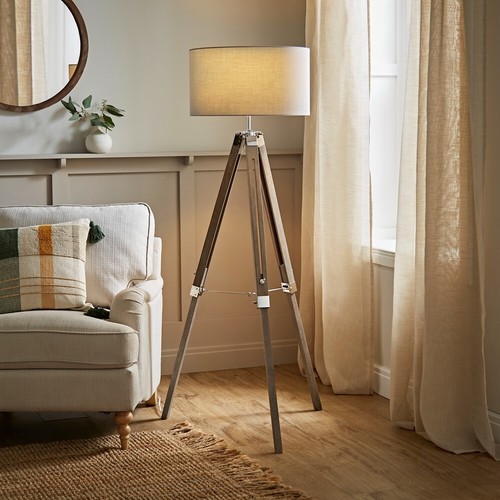 Standard tripod floor lamp - standard,