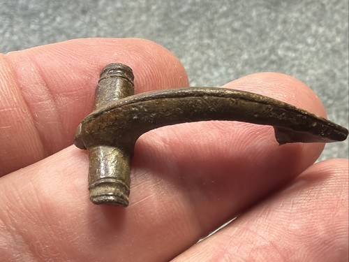 Roman bronze ladies - bronze, fibula