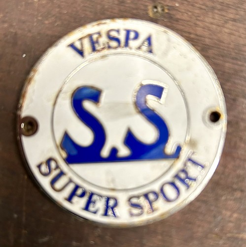 Vespa badge - vespa,