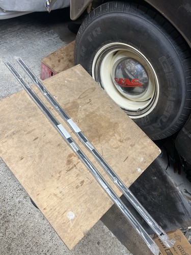Chevrolet gmc truck driver - chevrolet,