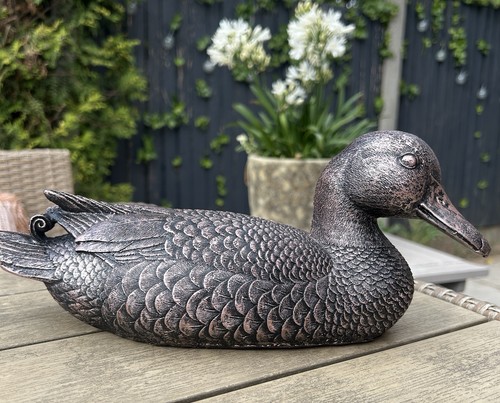 Sitting duck ornament bronze - duck,