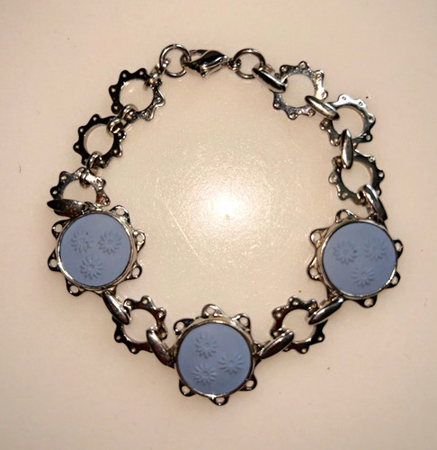 Wedgwood signed silver - signed,