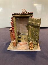 PETER FAGAN "OUTSIDE PRIVY" SCOTLAND TOILET RUSTIC SHED CATS ORNAMENT