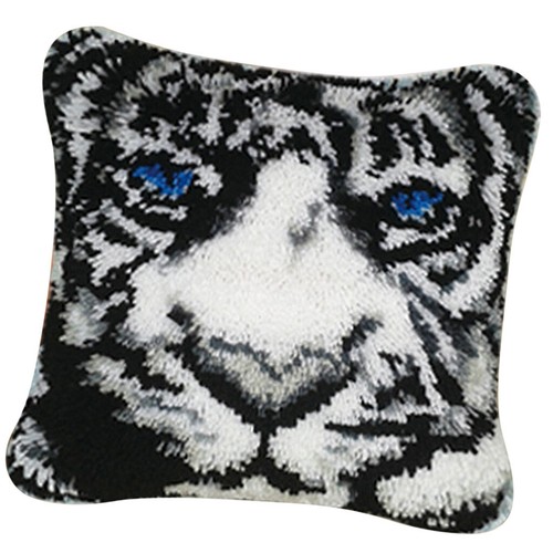 White tiger pattern latch hook - white,