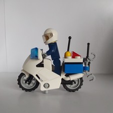 LEGO Minifigure Police Motorbike & Rider, Excellent condition. 