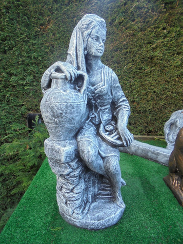 Lady with jug statue - , concrete