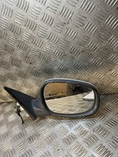 2009 BMW 318i SE E90 2.0L Petrol DRIVER SIDE ELECTRIC WING MIRROR E1021017