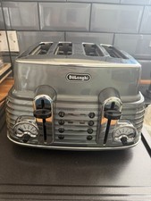 De’Longhi Toaster And Kettle