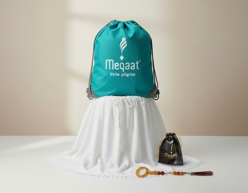 Little pilgrim kids - kids, hajj