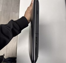 15.6" Asus X555U Laptop