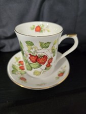 Vintage Queen’s Virginia Strawberry fine bone china mug & Saucer England A92