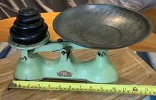 1930s Cast Iron Kitchen Scales